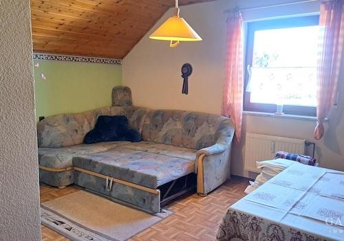 Schlaf-/Gästezimmer Dachgeschoss