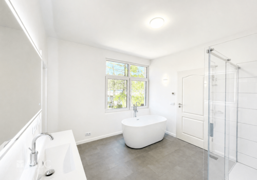 Bad und WC 1OG