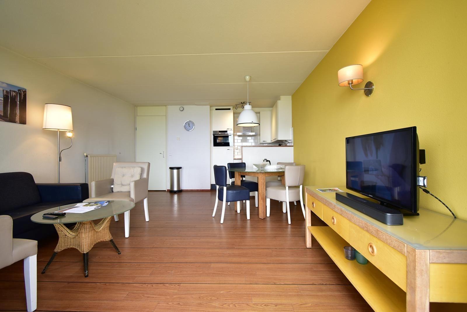 kopen-appartement-brouwershaven-waterzicht-rust-recreatieadviseurs-vakantiehuistekoop-nl.jpg21