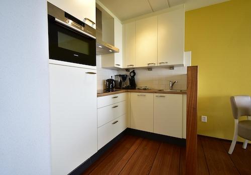 open-keuken-kopen-appartement-brouwershaven-zeeland-recreatieadviseurs-vakantiehuistekoop-nl.jpg
