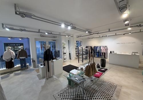 DESIGNER BOUTIQUE