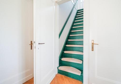 Treppe ins Dachgeschoss