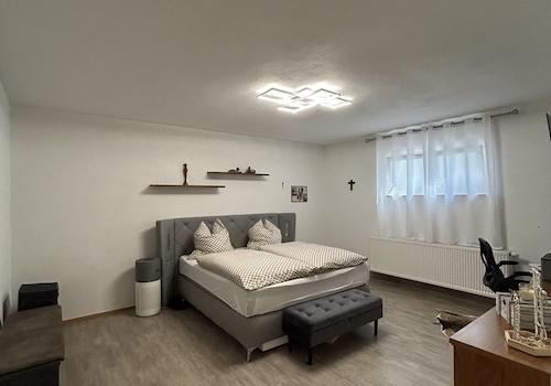 Schlafzimmer unten