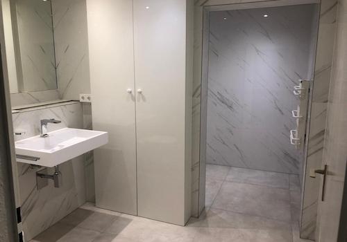 UG - Badezimmer