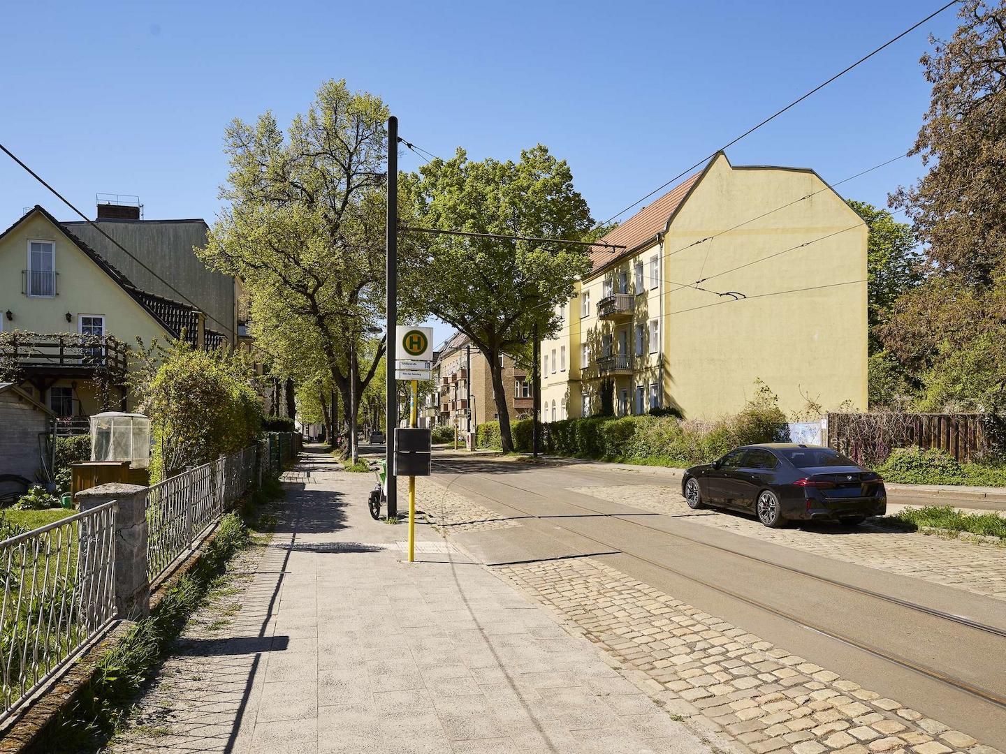 Haltestelle Schillerstr. (M1)