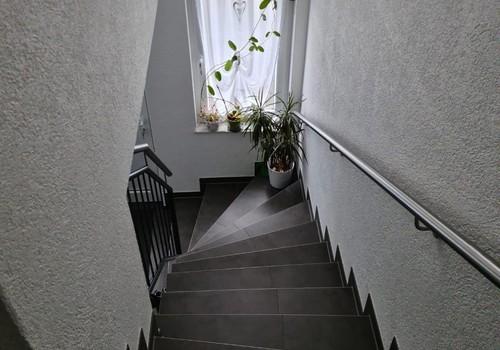 Treppe zum 1. OG