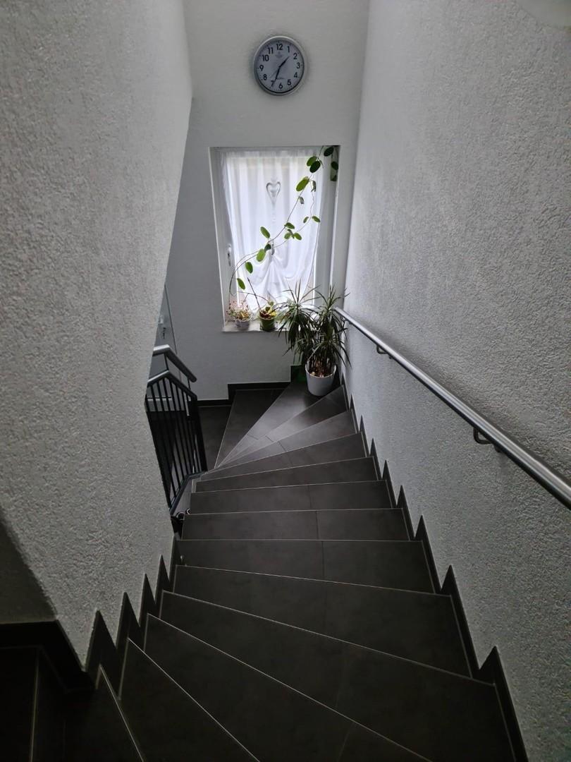 Treppenhaus zum 1. OG