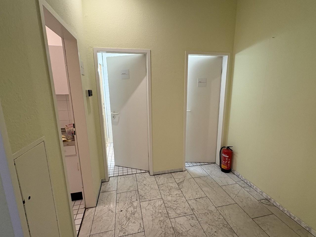 Zugang zu den WC und Küche