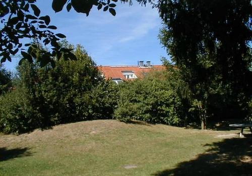 Park hinterm Haus