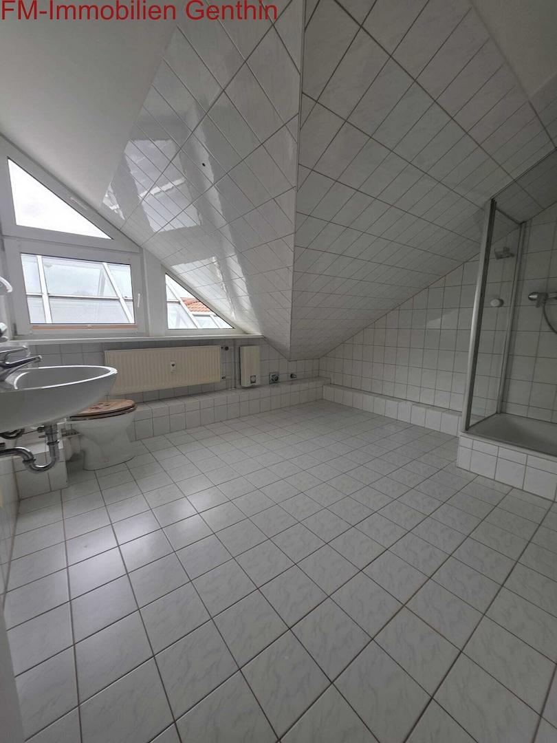 Bad mit Dusche