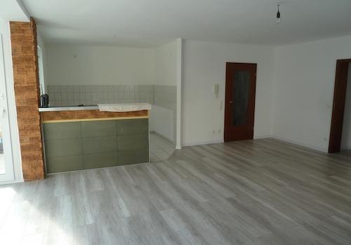 Wohnzimmer & Küche