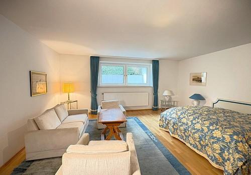 Schlafzimmer 1 im Souterrain