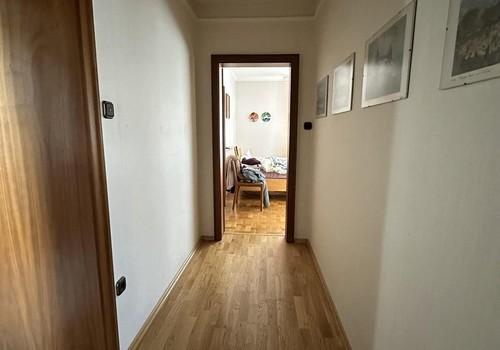 Flur OG zwischen SZ 3 und 4