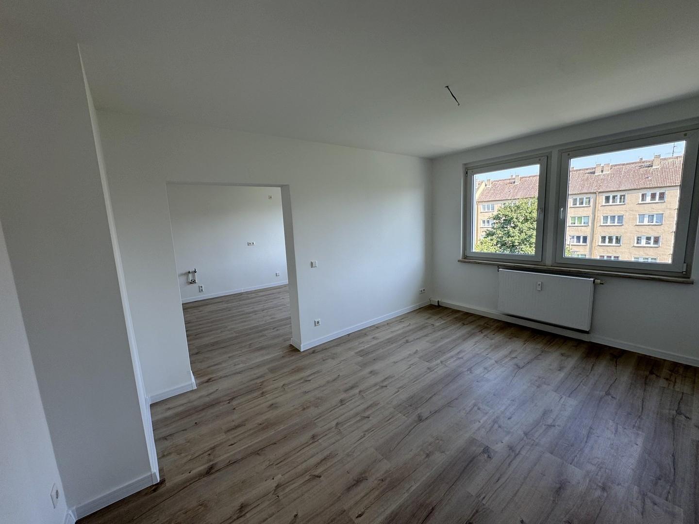 vom WZ Blick in die Küche