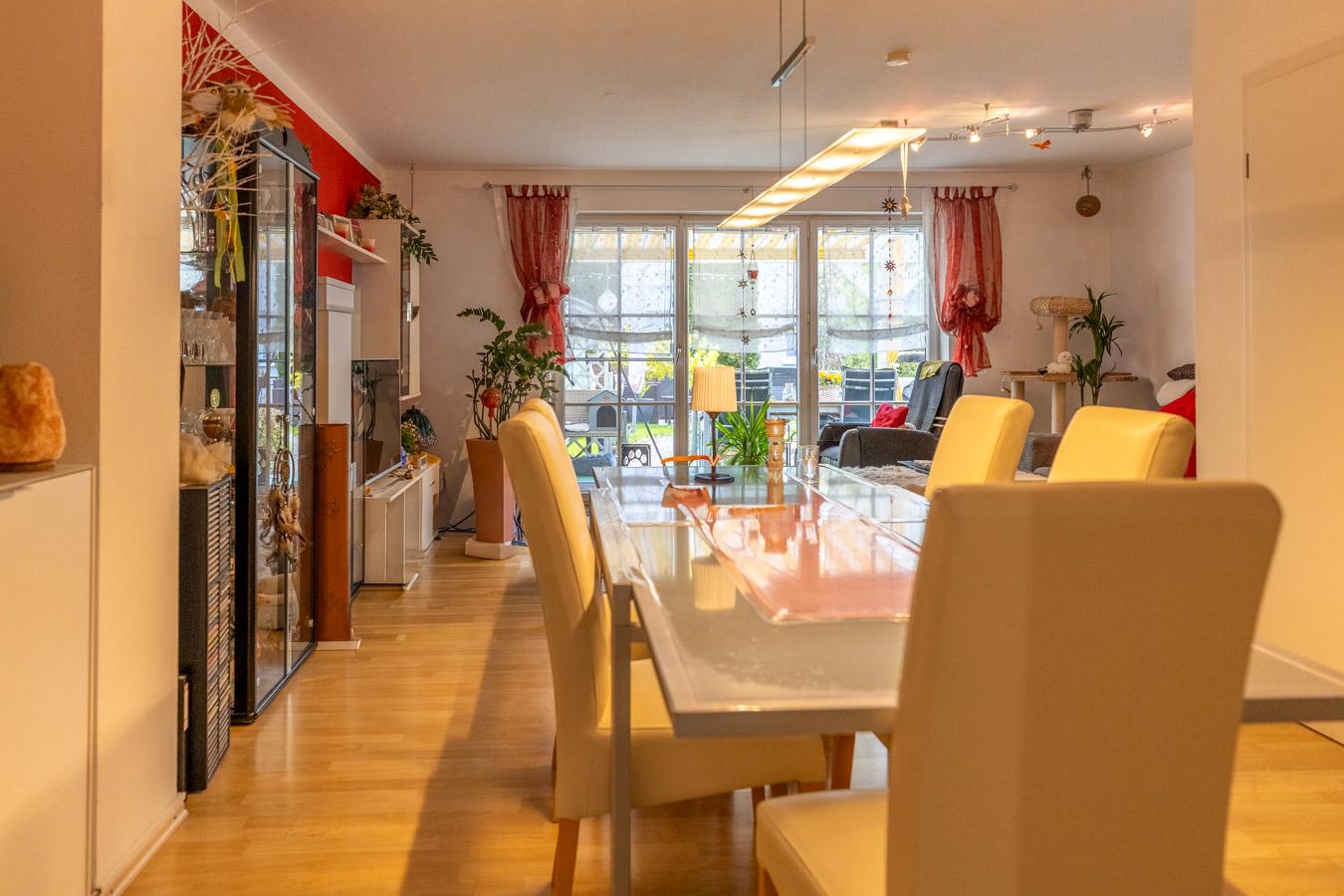 Attraktives Reihenmittelhaus mit Südgarten & Top-Lage – Bahnhof und Innenstadt fußläufig erreichbar
