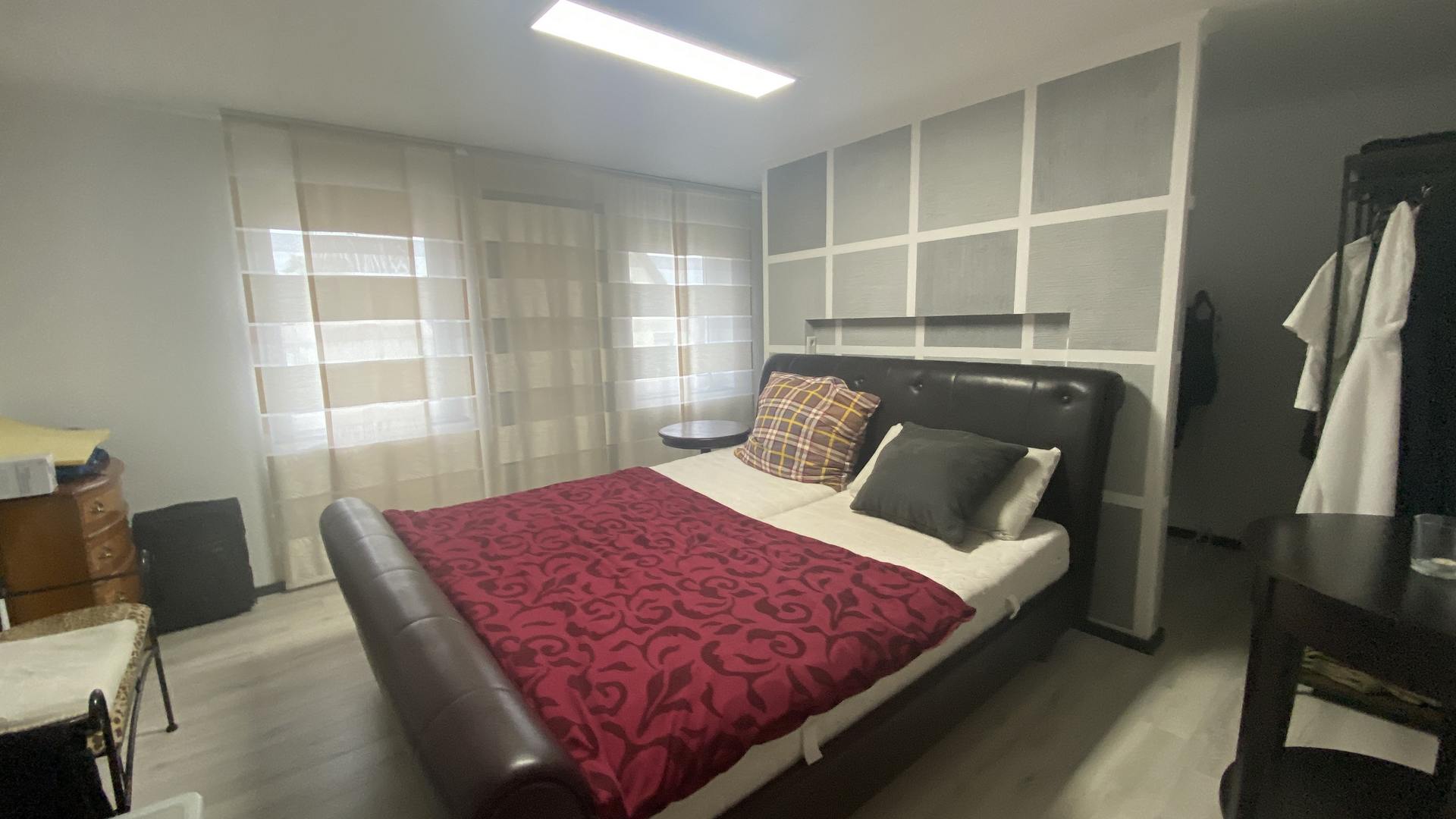 Schlafzimmer OG