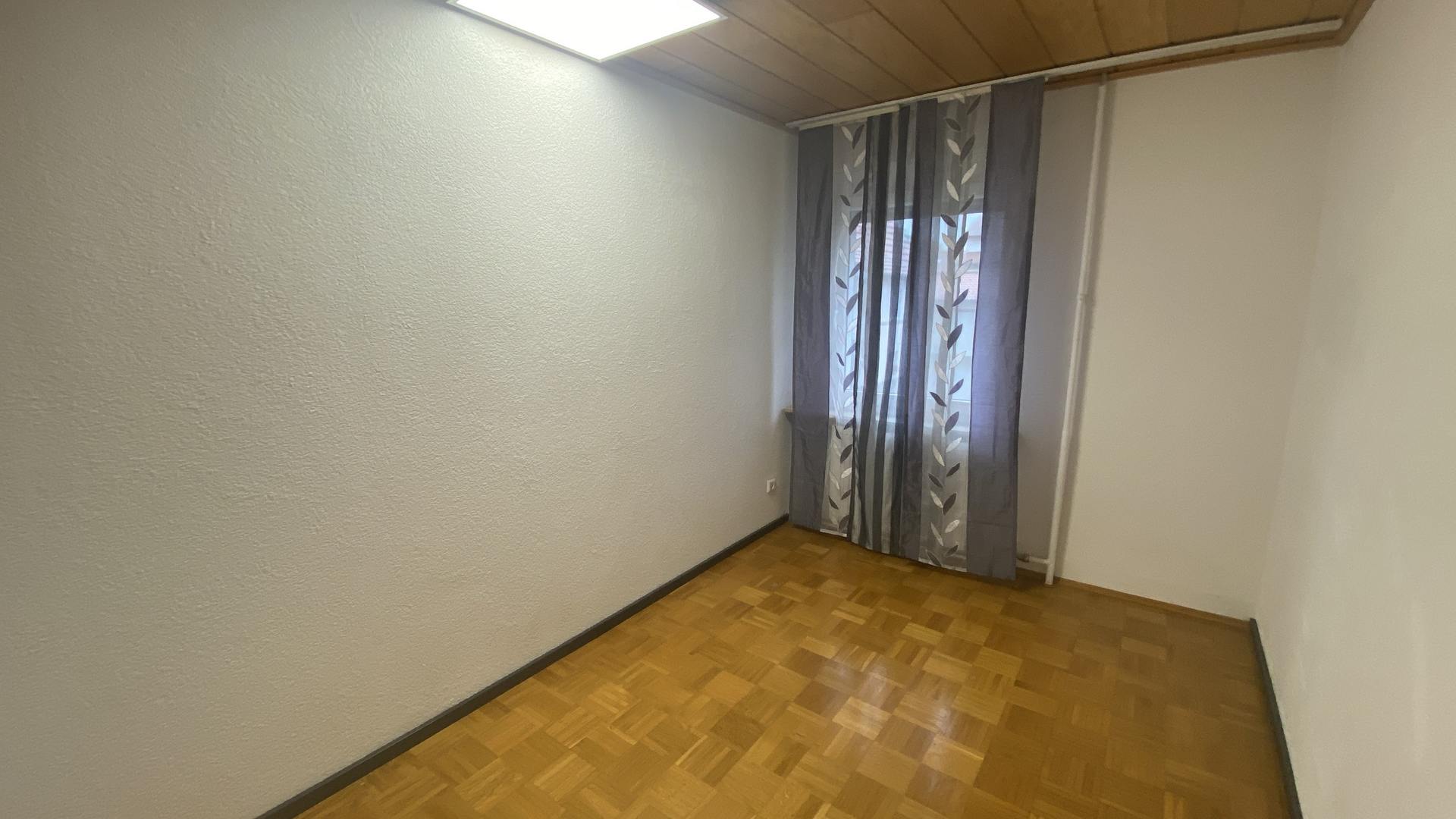 Zimmer 1 EG