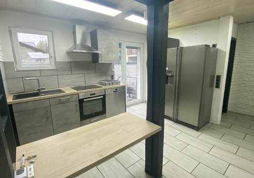 Küche EG mit Zugang zur Terrasse