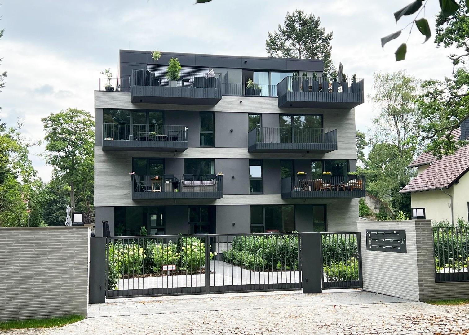 Hausansicht Straße 