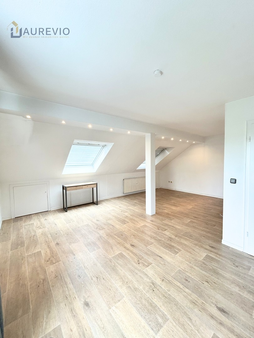 Wohnzimmer Ansicht 1