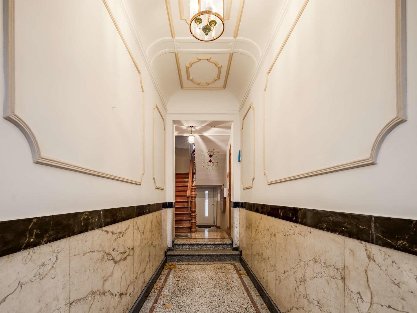 Hauseingang Johannisberger Str. 11