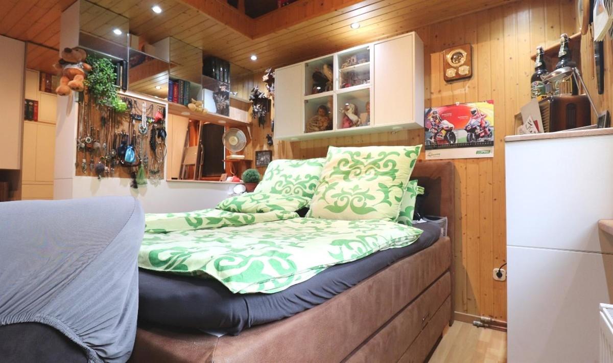 Schlafzimmer