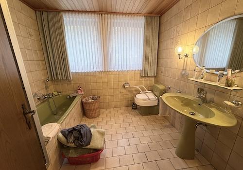 Badezimmer OG rechts