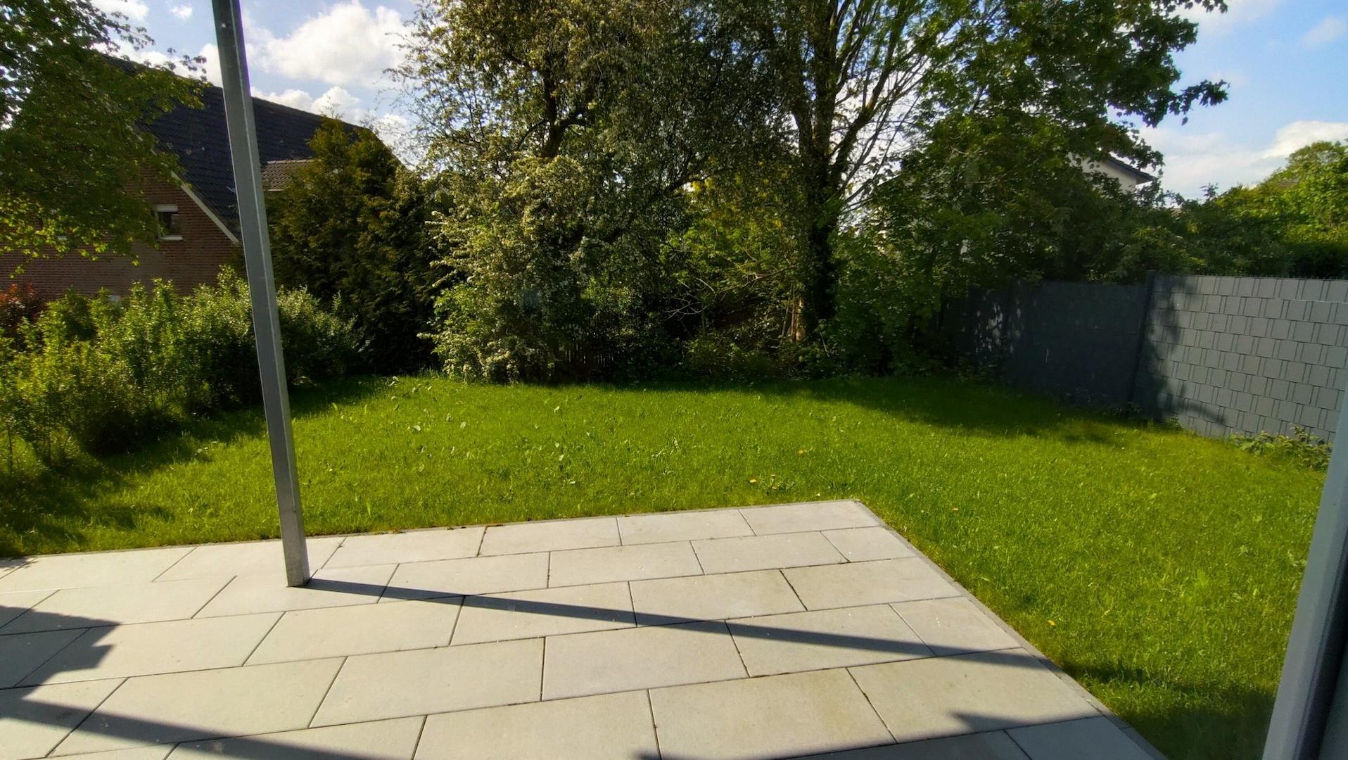 Terrasse + Gartenanteil
