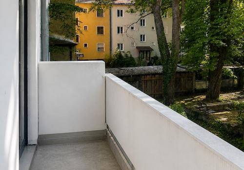 Balkon 1