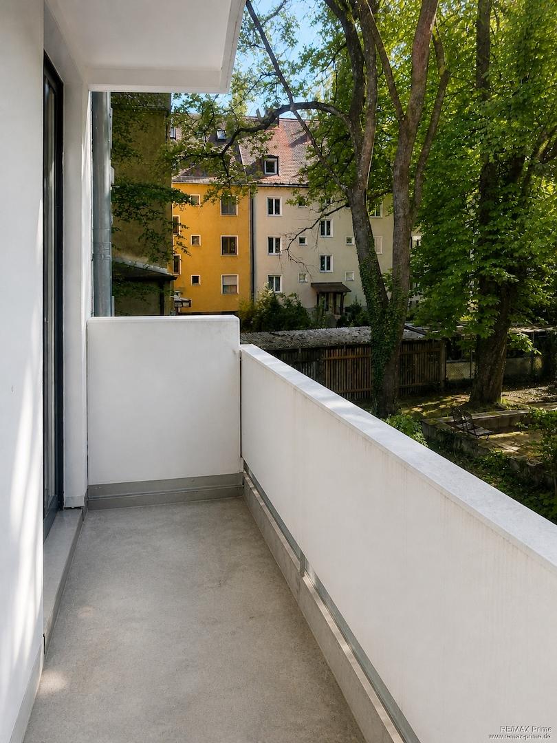 Balkon 1