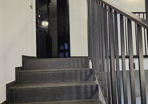 Treppenhaus zur Wohnung