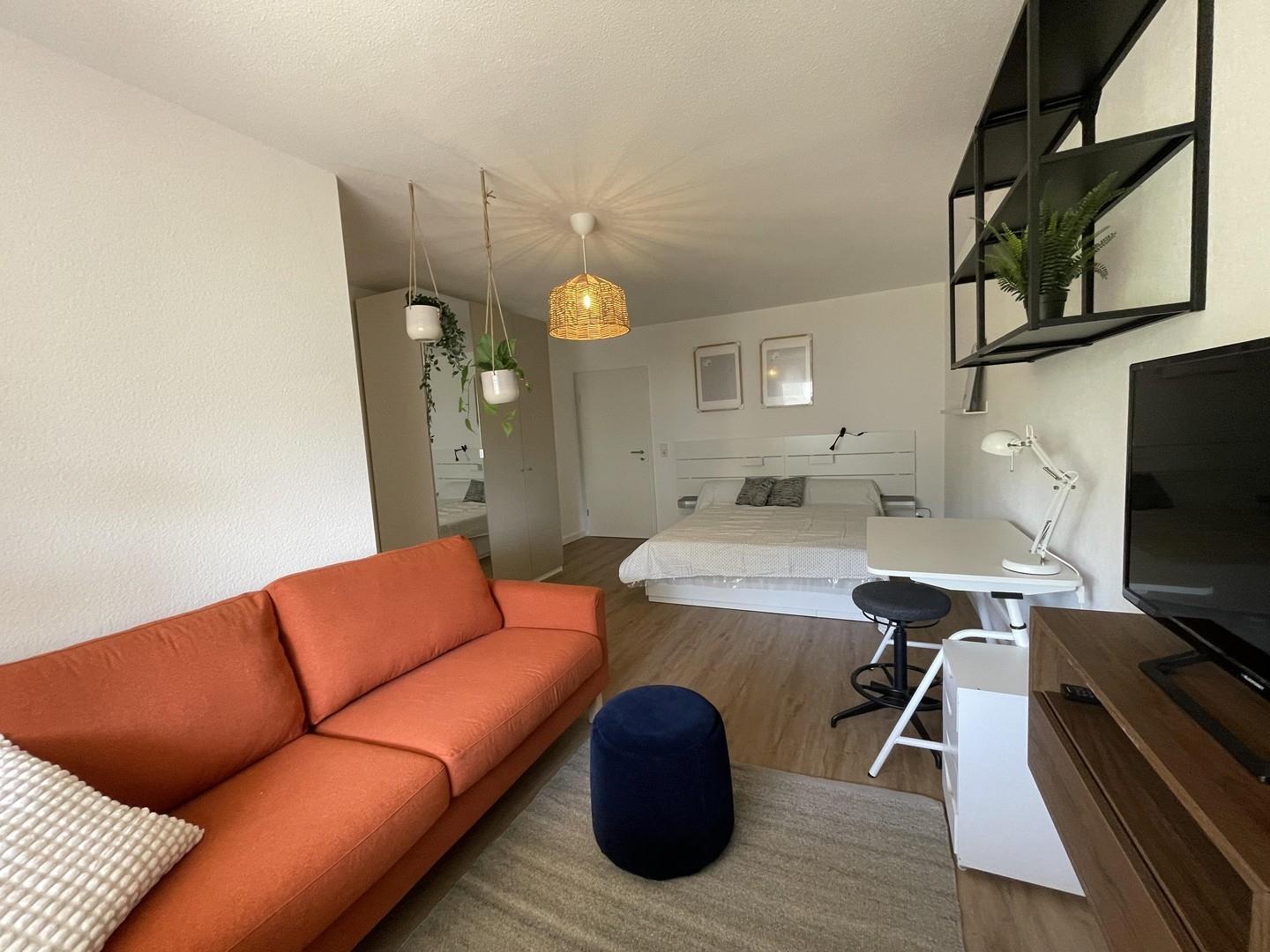 Apartment 4