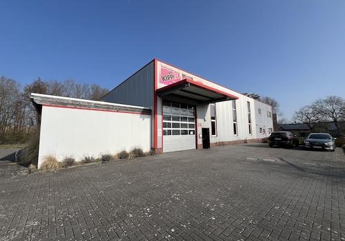 Straßenansicht/Einfahrt