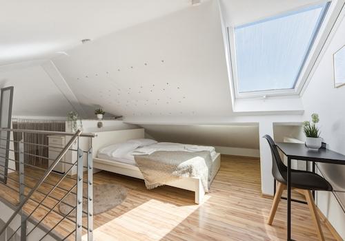 Schlafzimmer 1