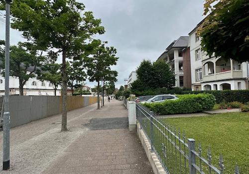Straßenansicht