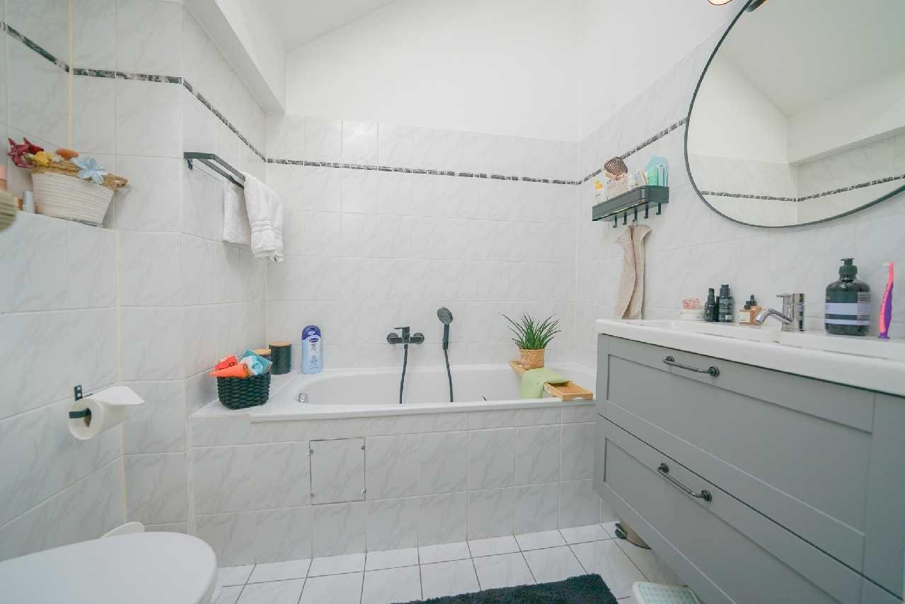 Badezimmer 1