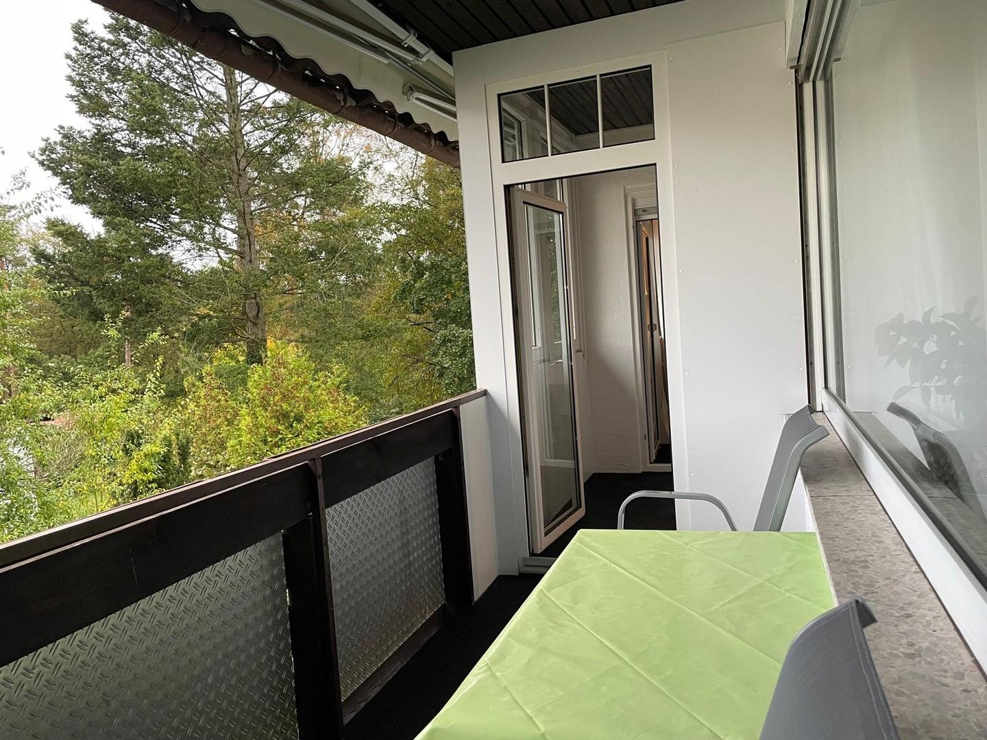 Balkon WHG OG links
