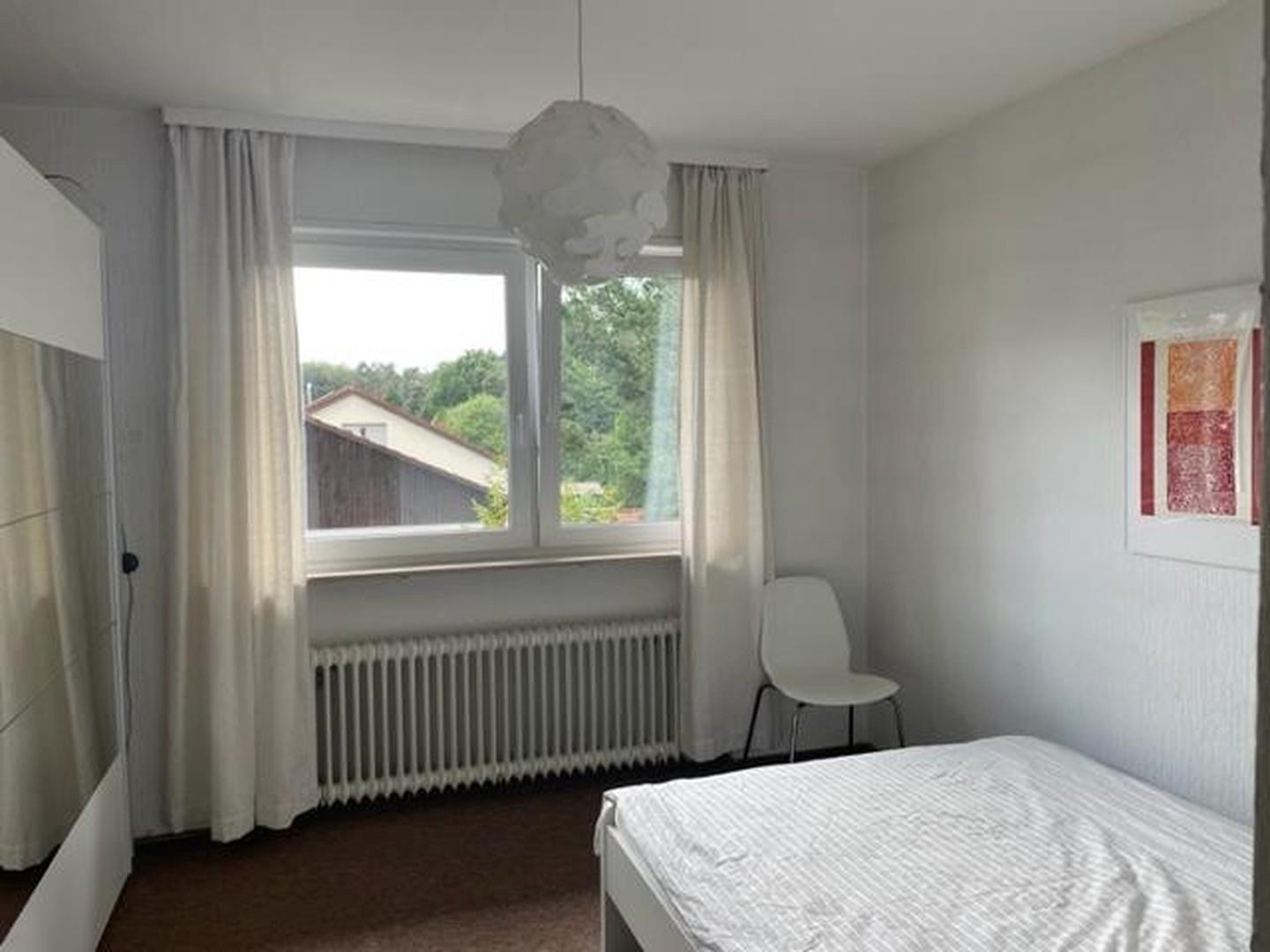 Schlaf WHG OG rechts