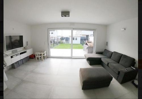 Wohnungszimmer2