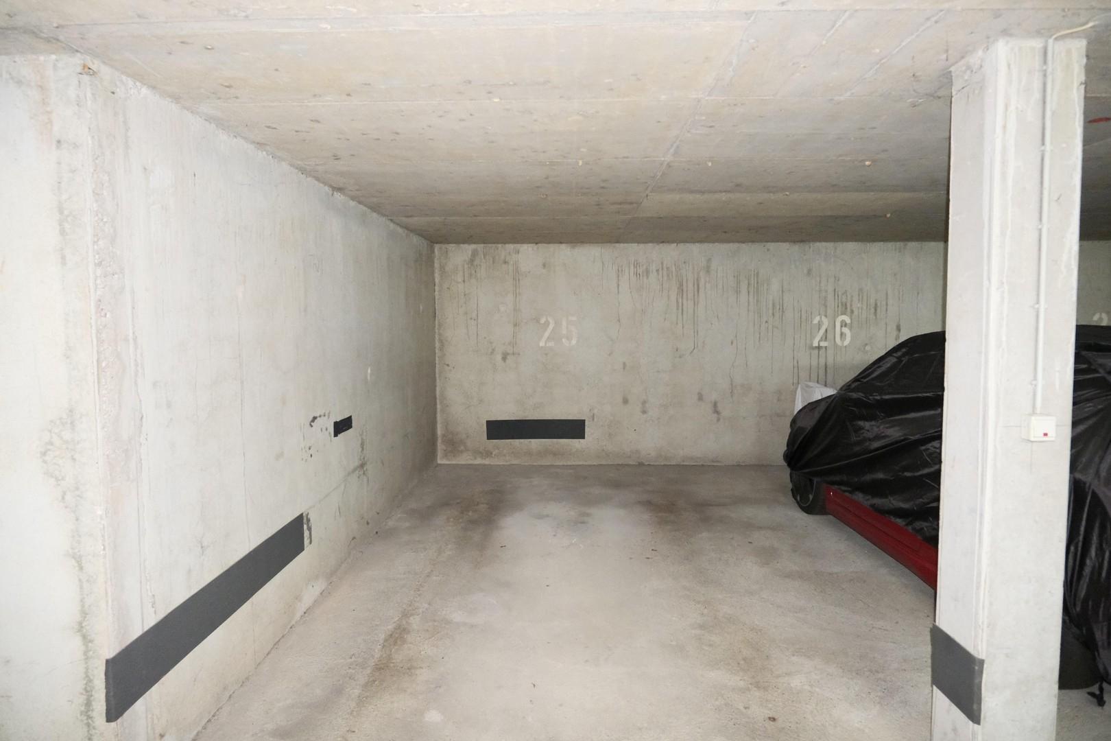 Tiefgaragenstellplatz
