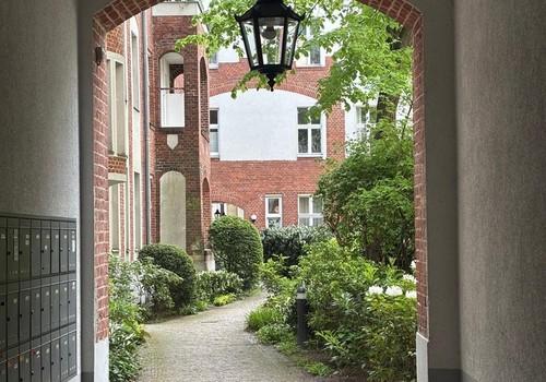 blick in den Hof 