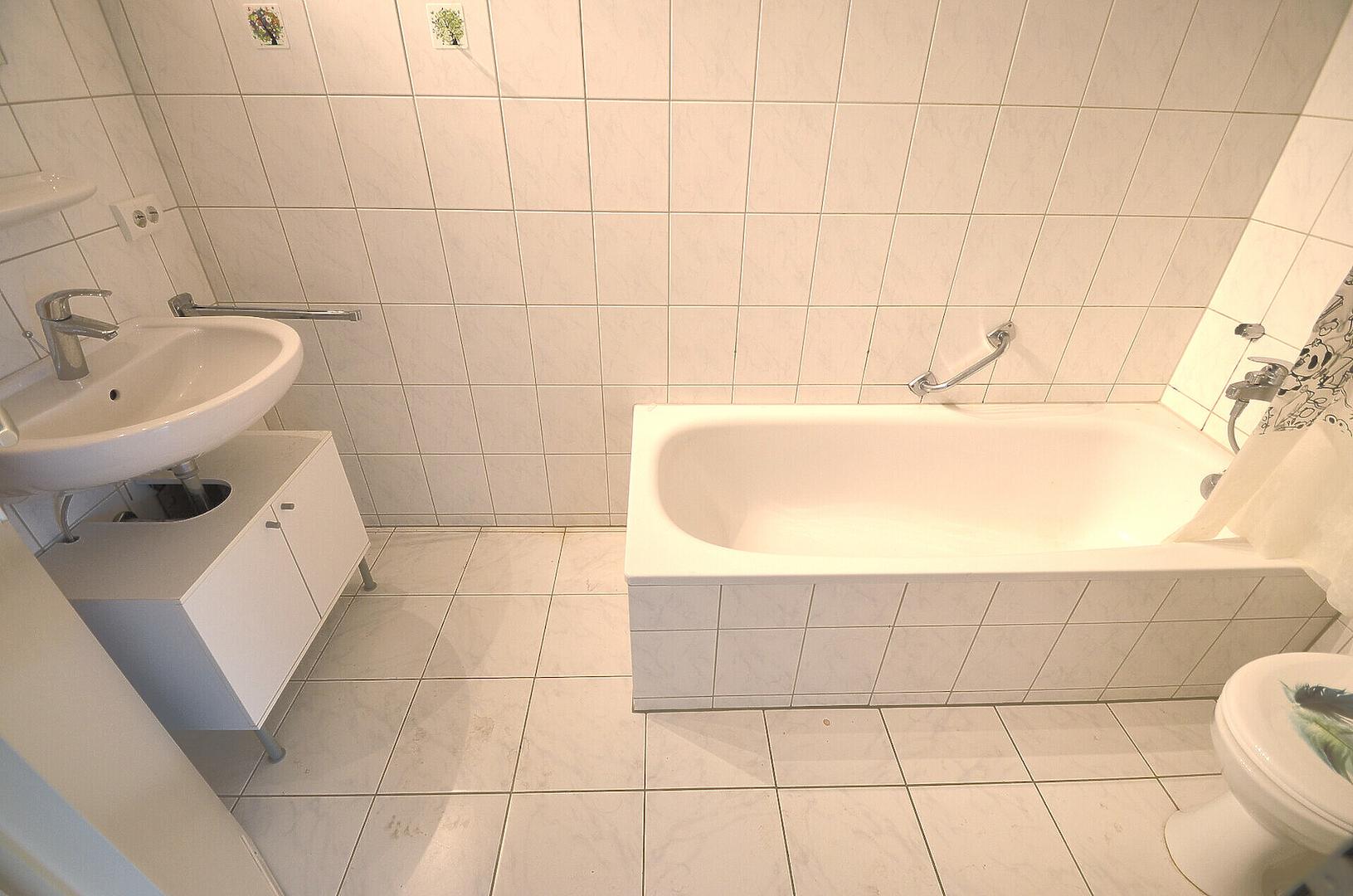 Wannenbad Dachgeschoss