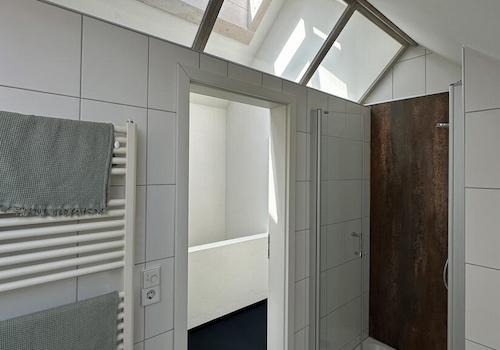 OG - Bad:Dusche