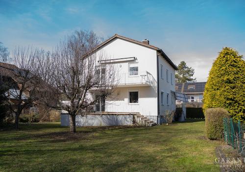 Haus vom Garten