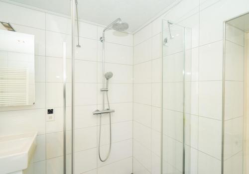 Badezimmer EG