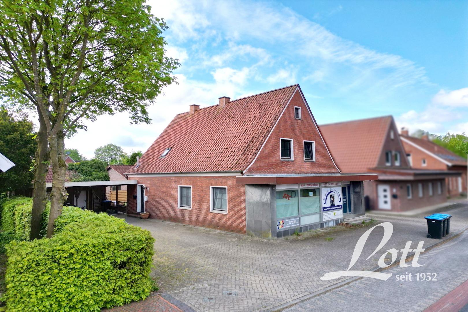 straßenseitige ANsicht