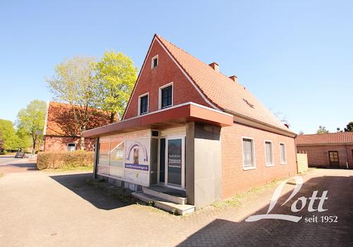straßenseitige Ansicht