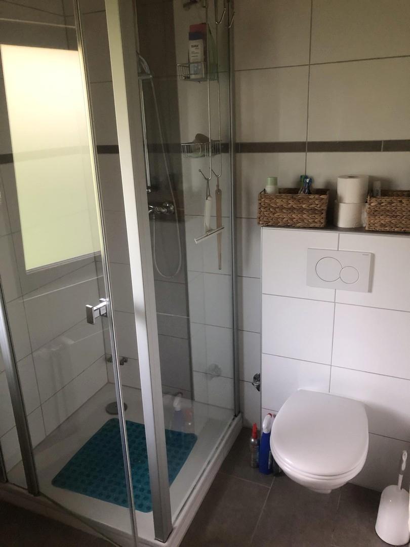 Bad Dusche