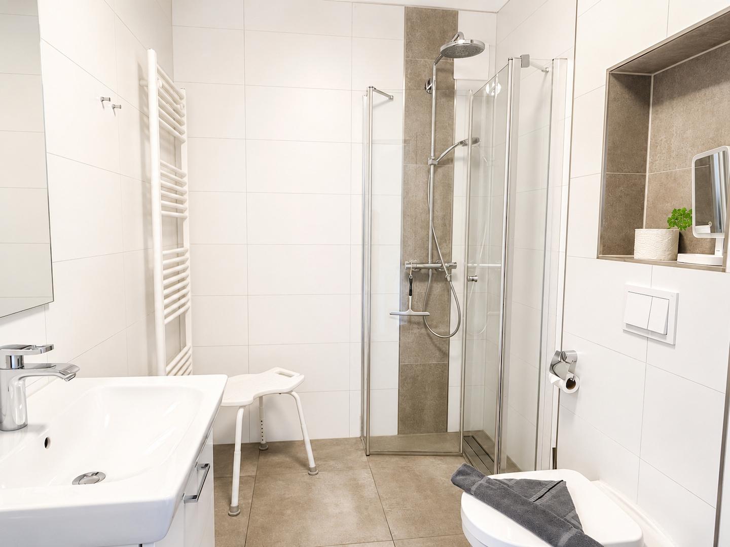Badezimmer 2