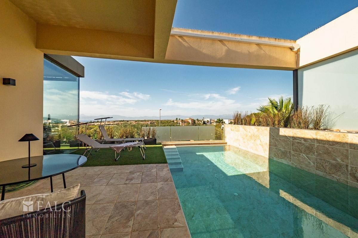 Pool - Terrace